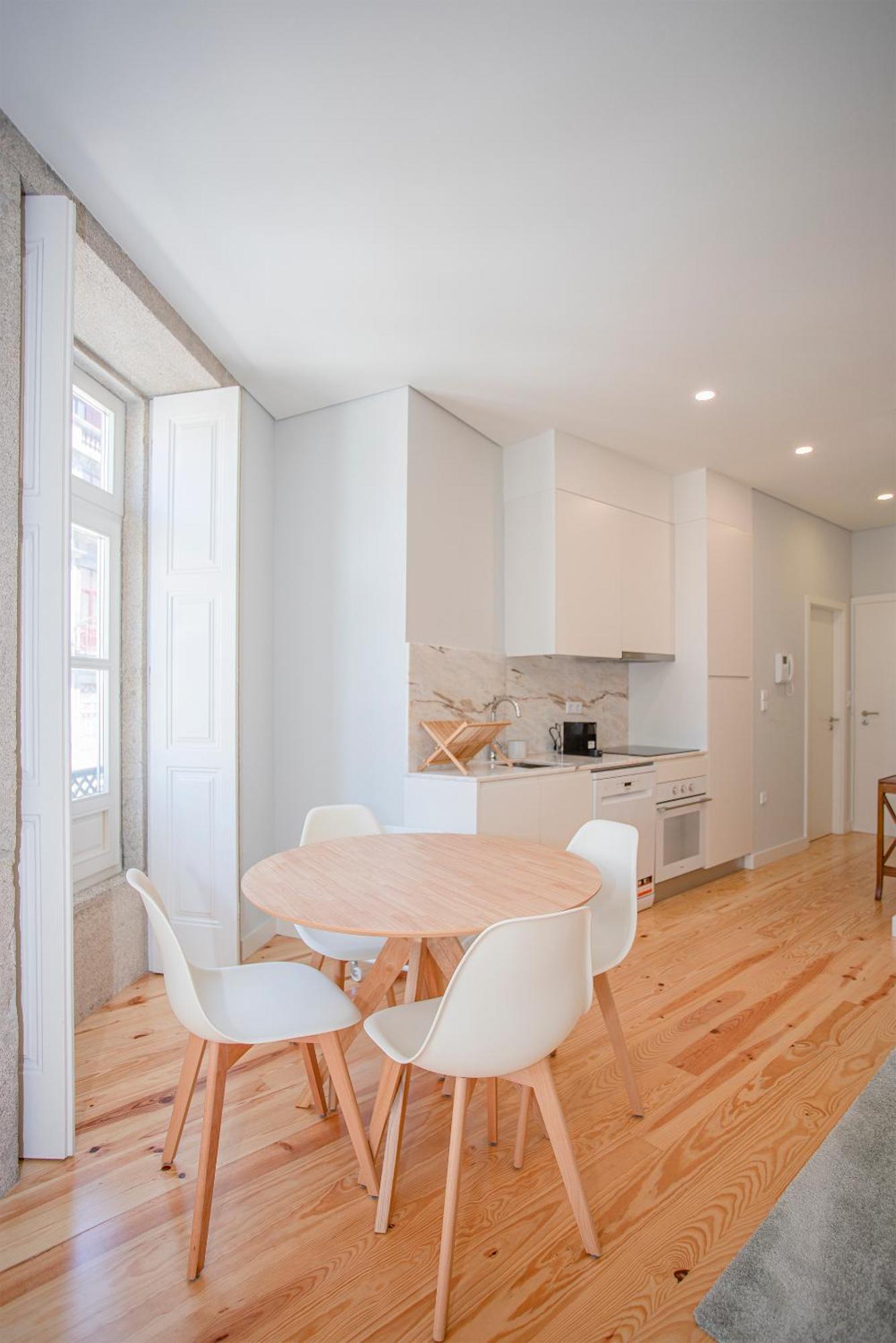 Liiiving In Porto - Aliados Stone Apartment 외부 사진