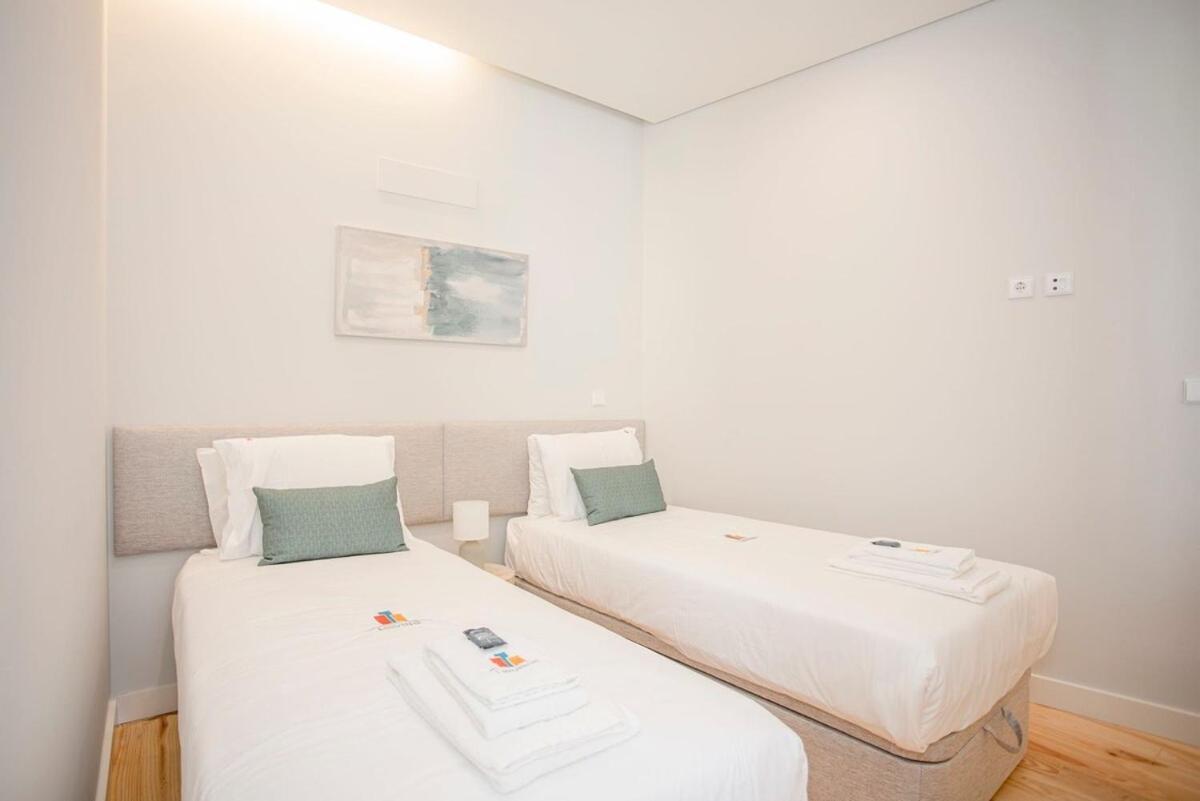 Liiiving In Porto - Aliados Stone Apartment 외부 사진