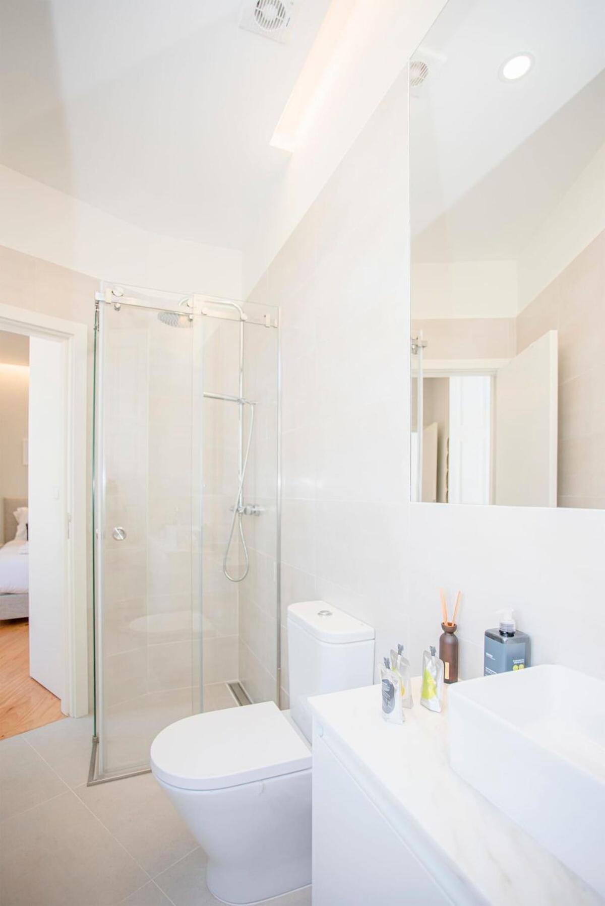 Liiiving In Porto - Aliados Stone Apartment 외부 사진