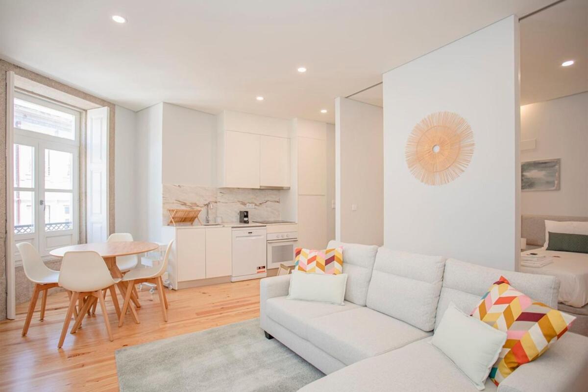 Liiiving In Porto - Aliados Stone Apartment 외부 사진